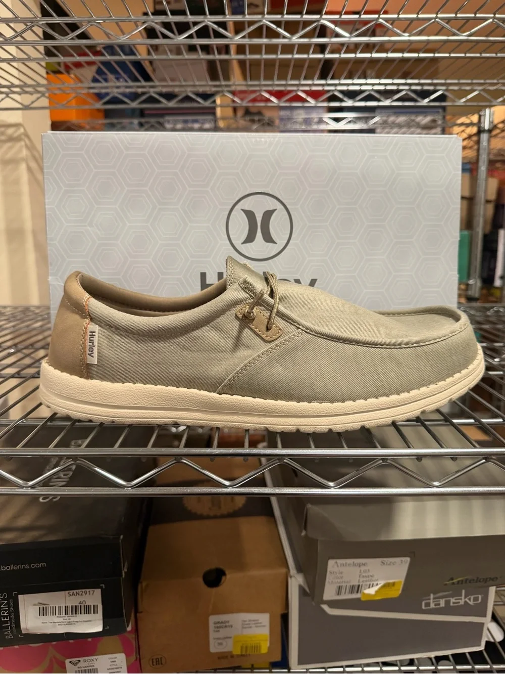 Hurley Men’s Nesota Slip On Boat Shoes Tan Bungee Lace Size 13 M US